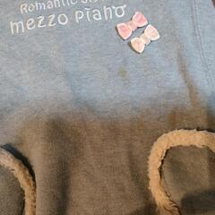 メゾピアノの長袖フード付きトレーナーの画像