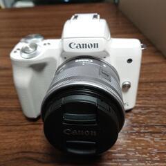 canon EOS kiss M(ホワイト)標準レンズ付きの画像