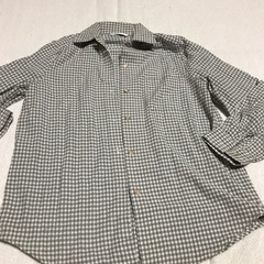 シャツ