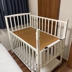 ヤマサキ  ハイタイプベッド  ツーオープン
