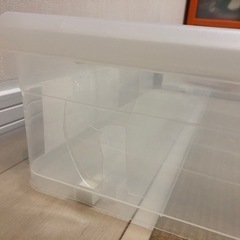 ニトリ　キャスター付きベット下収納の画像