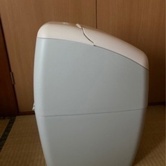 アップリカ Aprica のオムツポットの画像