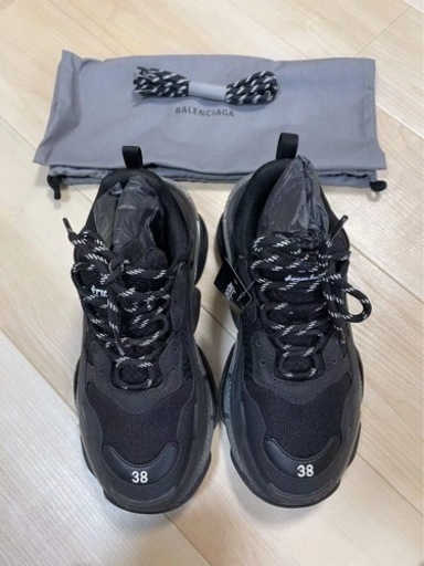 BALENCIAGA TRIPLE S CLEAR SOLE　