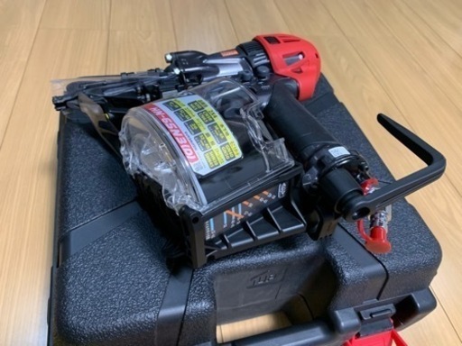 未使用品 マックス MAX 高圧コイルネイラ HN-65N3(D)-G クールグレー 高圧釘打機 