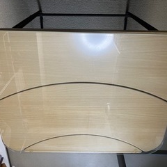 パソコンデスクの画像