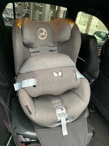 Cybex シローナ【ISOFIX対応】回転式チャイルドシート (新生児~)