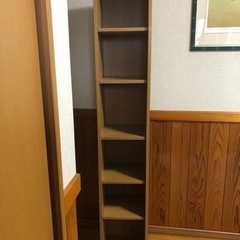スキマ収納家具