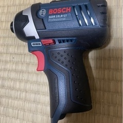 インパクトドライバー