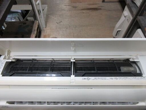 K03496　シャープ　 中古エアコン　主に8畳用　冷房能力　2.5KW ／ 暖房能力　2.8KW