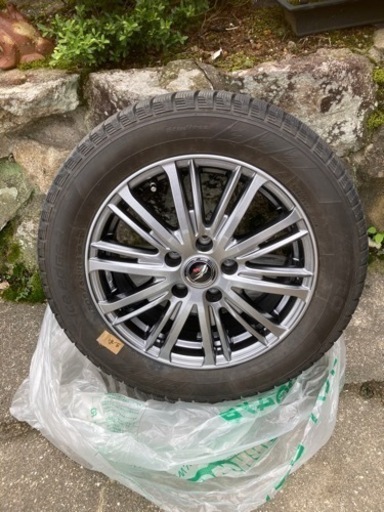 スタッドレスタイヤ&ホイール4本セット