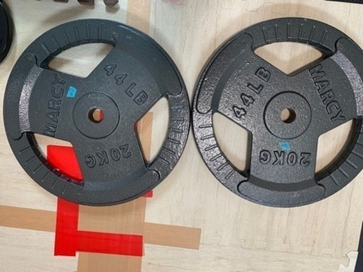 マッスルビルダーのベンチプレスラックとシャフトとプレート計90キロセット