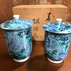未使用品　ペア　湯呑み　蓋付　お揃い　お買得　人気商品‼︎   ...