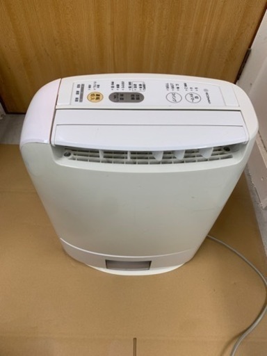 衣類乾燥除湿機パナソニック　16年製