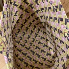 バリ直輸入　お買い物　ストローバッグ　中の画像