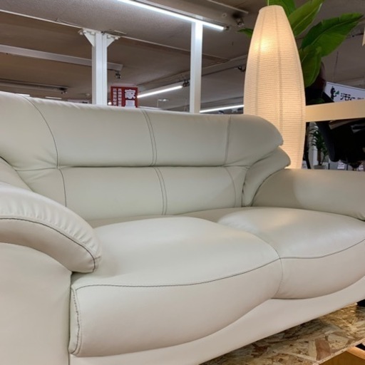 2人掛けソファー【店頭取引限定】【中古品】早い者勝ち！🚛足立区近郊配送可能！　　