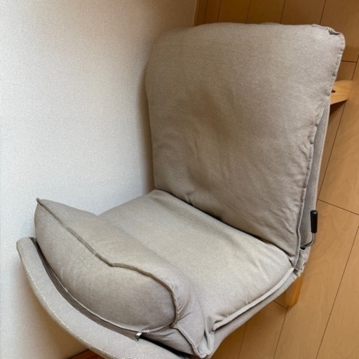 一人用ソファとオットマン