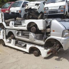 海外輸出！！　地域密着中古車買取直販！！ 廃車買取！　中古車＆アルミホイール強化買取中！！　是非お気軽にお問い合わせ下さい。 − 福岡県
