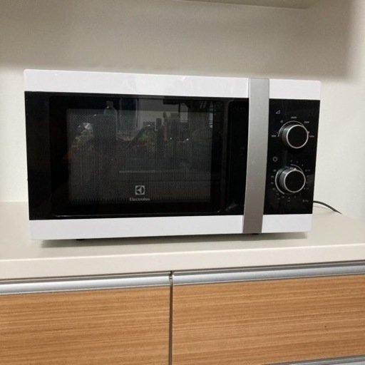 電子レンジ エレクトロラックス Electrolux EMM2300JW6