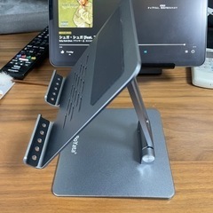 BoYata ポータブルタブレットスタンドの画像