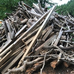 薪作りしてくれる方 同量の薪材持ち帰れますの画像