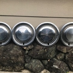 クラウンタイヤキャップトヨタ純正