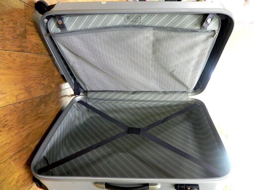 ACE Proteca 容量：約80L シルバー 4輪 キャリーケース スーツケース エース プロテカ シルバーファスナー 軽量 札幌