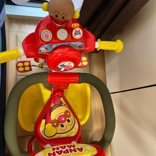 美品★アンパンマン三輪車デラックス★