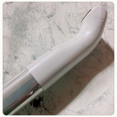 ꒰未使用꒱チクチクしない サロン仕上げ 防水 ムダ毛処理 充電式シェーバー 白の画像