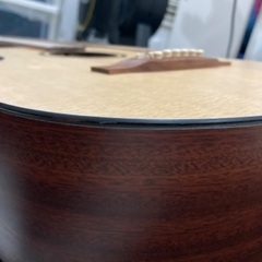 アコースティックギターの画像