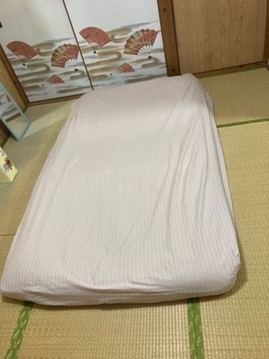 セミダブル布団（カバー付）