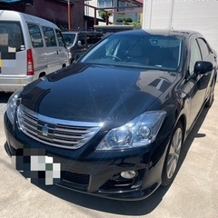 クラウン　200系　ハイブリッド　3.5リッター　車検長い
