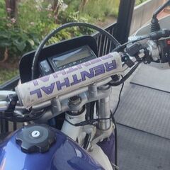 現在。お話し中です!　コレクション　SUZUKI　ジェベルＸＣ250の画像