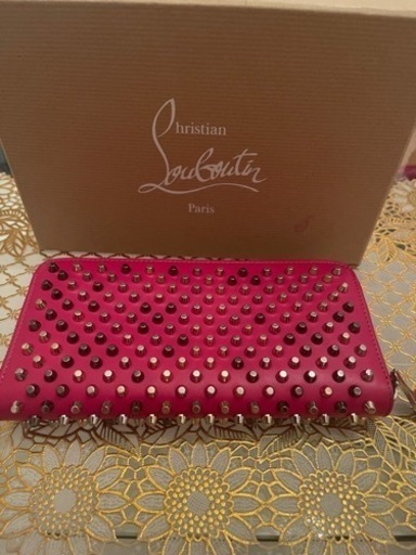 クリスチャンルブタン　長財布　極微品✨