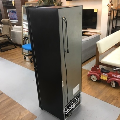 S090 アイリスオーヤマ 冷蔵庫 162L 冷凍室62L スリム 幅47.4cm ブラック IRSE-16A-B⭐動作確認済 ⭐クリ