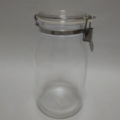 ガラスキャニスター