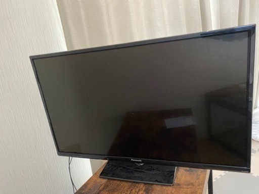 デジタルハイビジョン液晶テレビ TH-32D305 中古