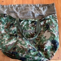 美品　迷彩柄トートバッグの画像