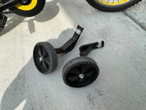 16インチ　子供用自転車　補助輪付　引取り希望
