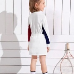 SHEIN スウェット　ワンピース　110㎝の画像
