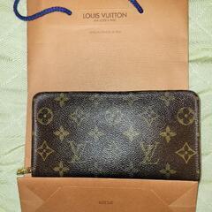 LOUIS VUITTON①　長財布