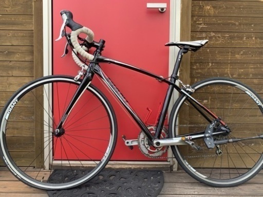 お話中ジャイアントAVAIL2  2013年モデル　レディース