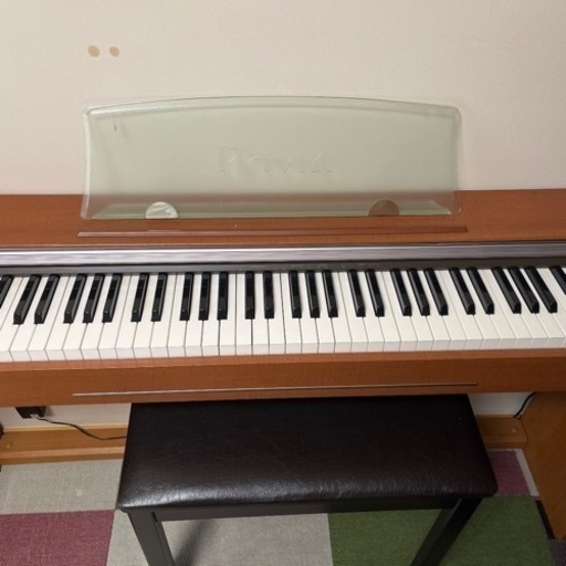 CASIO カシオ　プラヴィア　Privia 中古　電子ピアノPX-720C