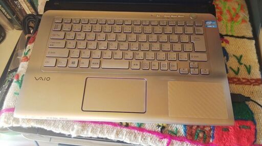 SONY vaio SVE14A39CJS Core i5