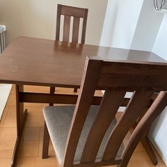 【決まりました】ダイニングセット
