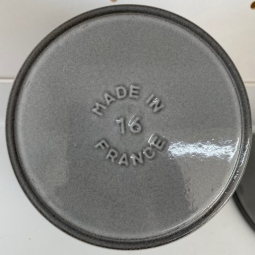 STAUB グレーのお鍋 リサイクルショップ宮崎屋 住吉店 23.1.9 y