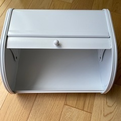 ブレッドケースの画像