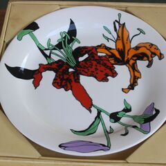 洋風の大皿一枚（直径約31ｃｍ）【※新品未使用ですが長期保管につ...