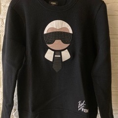 正規品 FENDIトレーナー