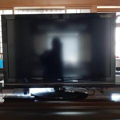 HITACHI 37インチ液晶テレビ(HDD内蔵)