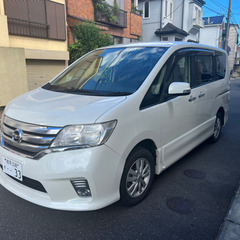 日産セレナ4wdの画像